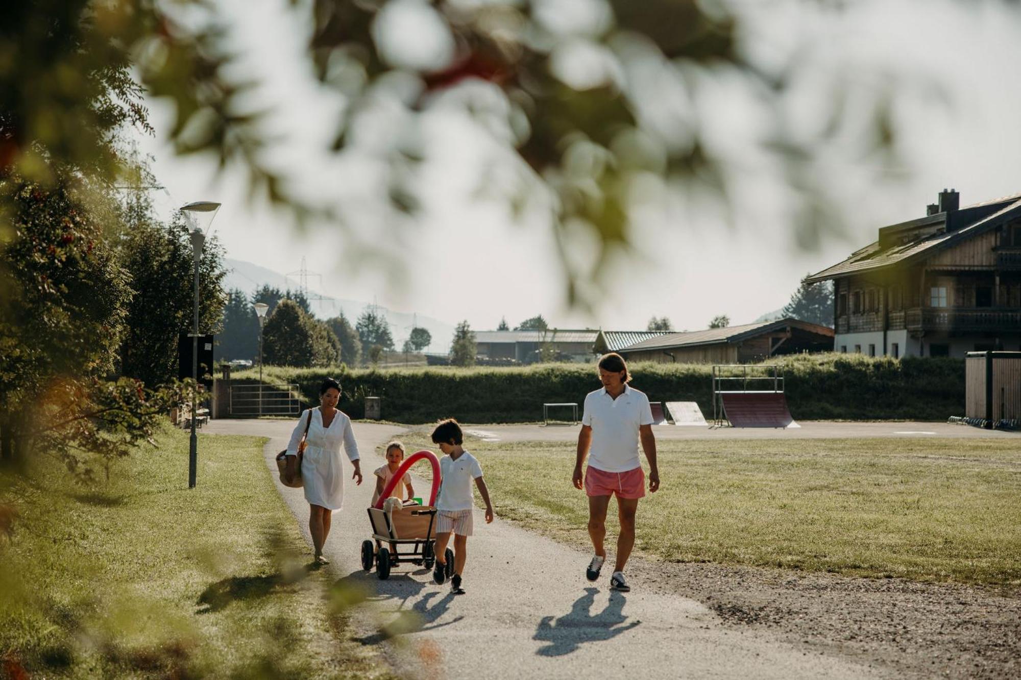Das Gemuetliche Dorfhotel Kaltenhauser Hollersbach im Pinzgau Bagian luar foto