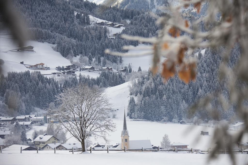 Das Gemuetliche Dorfhotel Kaltenhauser Hollersbach im Pinzgau Bagian luar foto