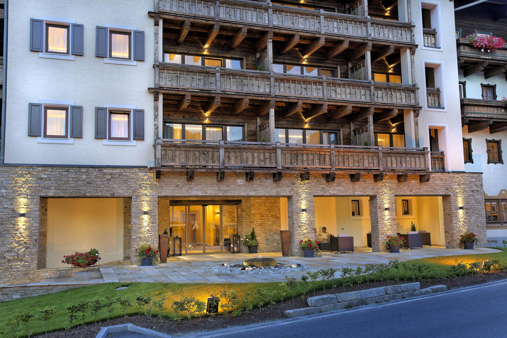 Das Gemuetliche Dorfhotel Kaltenhauser Hollersbach im Pinzgau Bagian luar foto